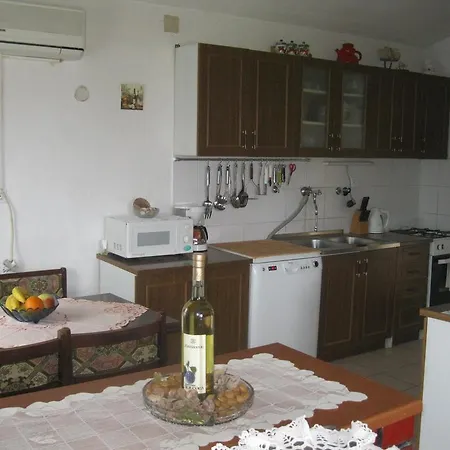 Denis Apartment *