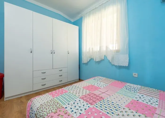 Denis Apartamento Marina