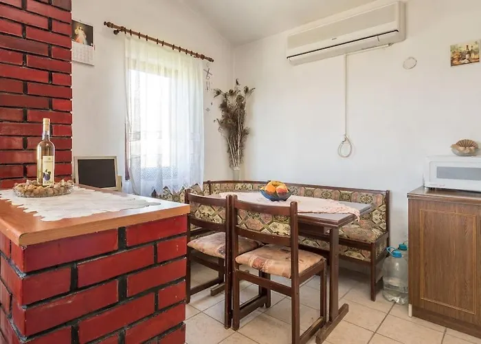 Denis Apartment